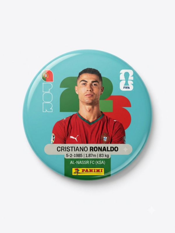 Broche colecionável 58mm com Cristiano Ronaldo pela Seleção Portugal em edição especial dourada — Futebol 2026 · Bela Produções
