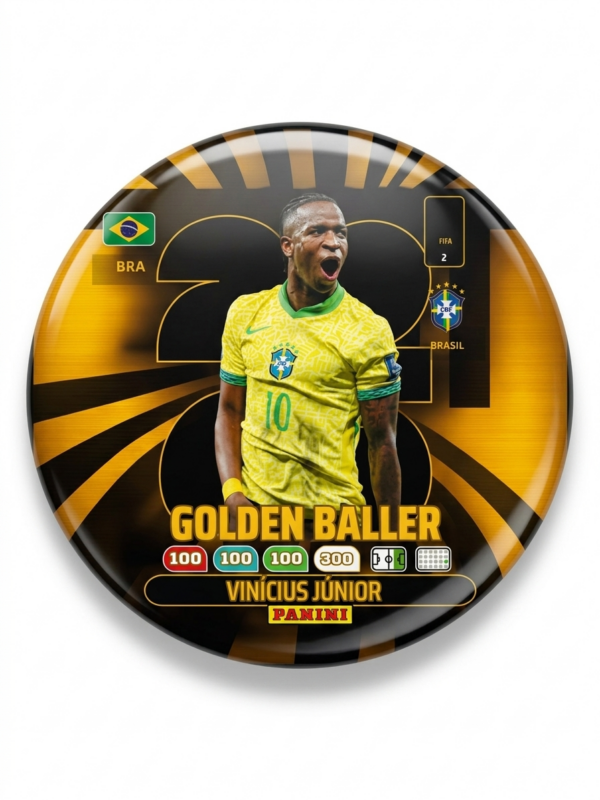 Broche colecionável 58mm com Vinícius Jr pela Seleção Brasileira em edição especial dourada — versão craque — Futebol 2026 · Bela Produções